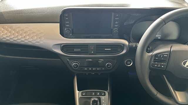 Hyundai I10 1.2 Premium Auto Euro 6 (s/s) 5dr META BLUE