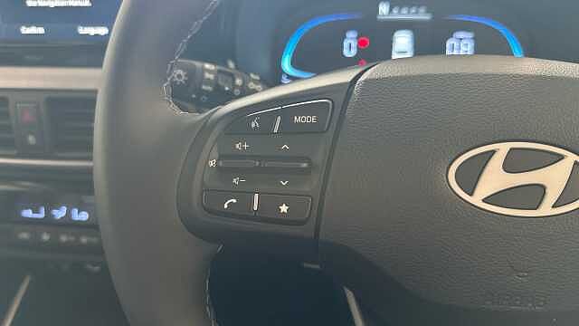 Hyundai I10 1.2 Premium Auto Euro 6 (s/s) 5dr META BLUE