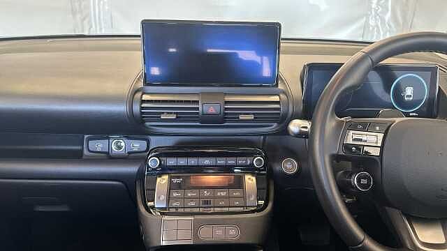 Hyundai INSTER Standard Range 42kWh 01 SUV 5dr Electric Auto (97 ps) Atlas White