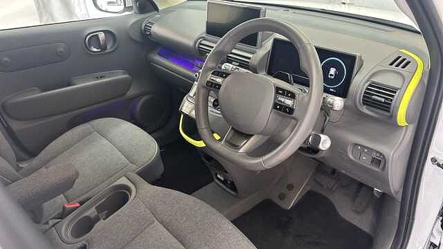 Hyundai INSTER Long Range 49kWh Cross SUV 5dr Electric Auto (115 ps)