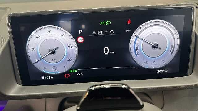 Hyundai INSTER Long Range 49kWh Cross SUV 5dr Electric Auto (115 ps)