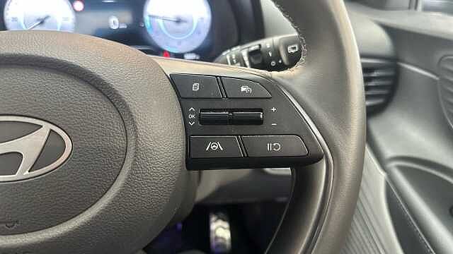 Hyundai BAYON 1.0 T-GDi Tech Line DCT Euro 6 (s/s) 5dr