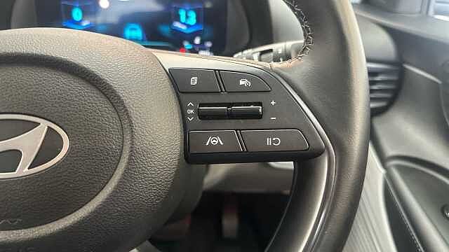Hyundai i20 1.0 T-GDi Tech Line Hatchback 5dr Petrol DCT Euro 6 (s/s) (90 ps)