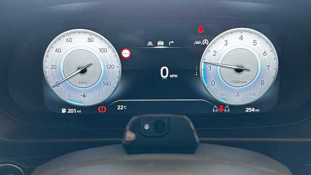 Hyundai BAYON 1.0 T-GDi Tech Line SUV 5dr Petrol Manual Euro 6 (s/s) (90 ps) Phantom Black