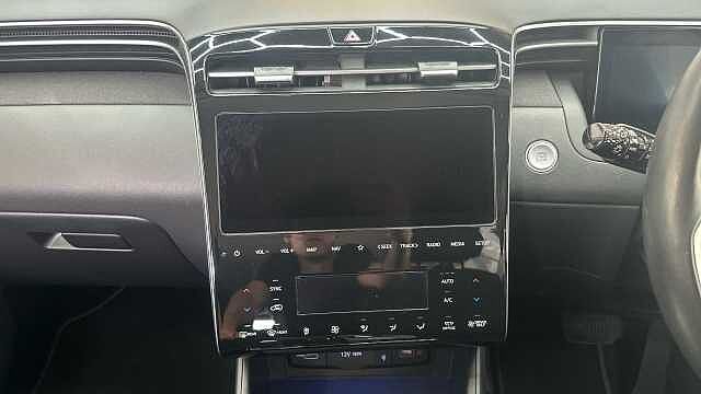 Hyundai TUCSON 1.6 h T-GDi Premium SUV 5dr Petrol Hybrid Auto Euro 6 (s/s) (230 ps)