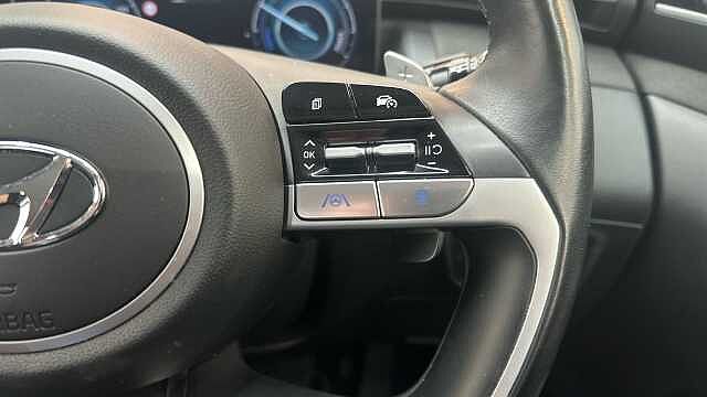 Hyundai TUCSON 1.6 h T-GDi Premium SUV 5dr Petrol Hybrid Auto Euro 6 (s/s) (230 ps)