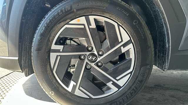 Hyundai TUCSON 1.6T Hybrid Element SUV 5dr Petrol Hybrid Auto Euro 6 (s/s) (239 ps)