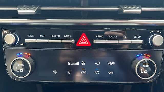 Hyundai TUCSON 1.6T Hybrid Element SUV 5dr Petrol Hybrid Auto Euro 6 (s/s) (239 ps)