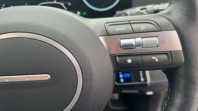 Hyundai KONA 1.6 h-GDi Ultimate SUV 5dr Petrol Hybrid DCT Euro 6 (s/s) (129 ps)