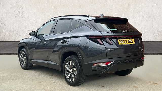 Hyundai TUCSON 1.6 h T-GDi SE Connect SUV 5dr Petrol Hybrid Auto Euro 6 (s/s) (230 ps) Dark Knight