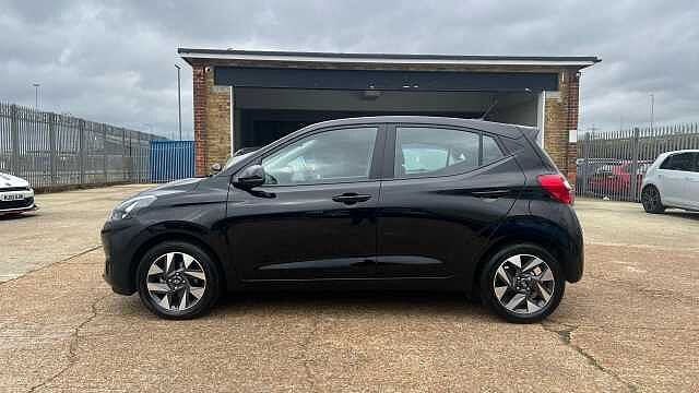Hyundai I10 1.2 Advance Hatchback 5dr Petrol Manual Euro 6 (s/s) (79 ps) Phantom Black