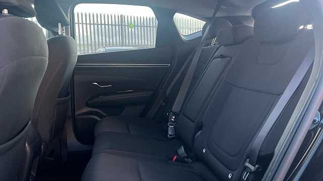 Hyundai TUCSON 1.6 T-GDi SE Connect SUV 5dr Petrol Manual Euro 6 (s/s) (150 ps) Phantom Black