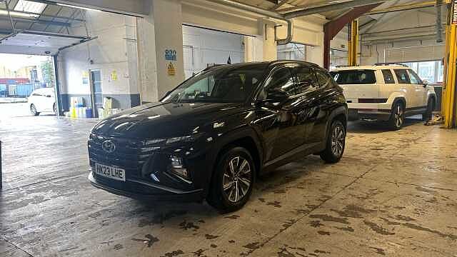 Hyundai TUCSON 1.6 h T-GDi SE Connect SUV 5dr Petrol Hybrid Auto Euro 6 (s/s) (230 ps) Dark Knight