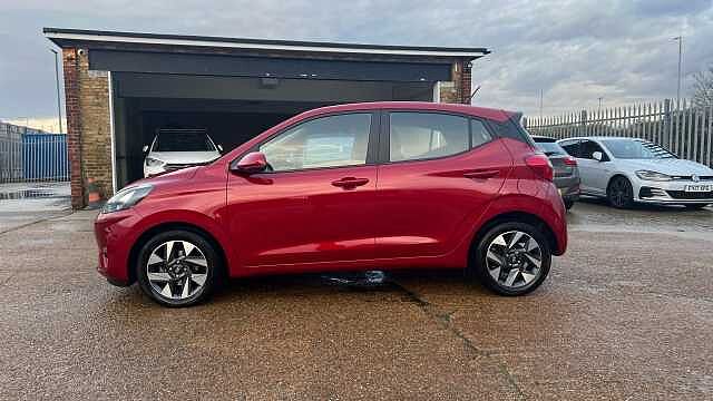 Hyundai I10 1.0 Advance Hatchback 5dr Petrol Manual Euro 6 (s/s) (67 ps) Dragon Red