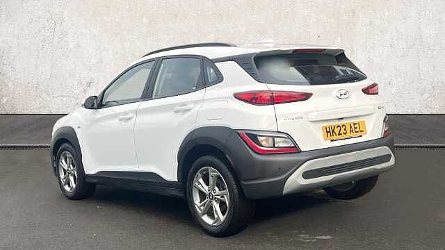 Hyundai KONA 1.0 T-GDi MHEV SE Connect SUV 5dr Petrol Hybrid Manual Euro 6 (s/s) (120 ps) Atlas White