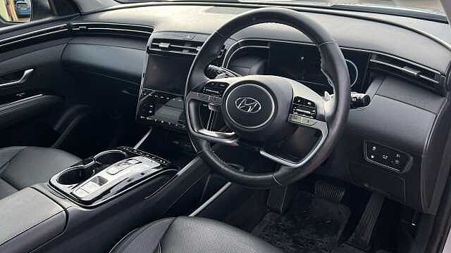 Hyundai TUCSON 1.6 h T-GDi 13.8kWh Ultimate SUV 5dr Petrol Plug-in Hybrid Auto 4WD Euro 6 (s/s) Shimmering Slvr