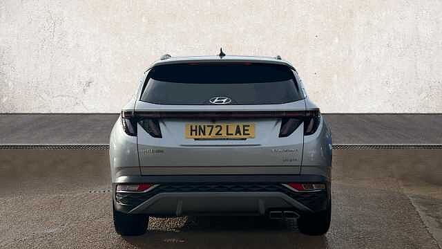 Hyundai TUCSON 1.6 h T-GDi 13.8kWh Ultimate SUV 5dr Petrol Plug-in Hybrid Auto 4WD Euro 6 (s/s) Shimmering Slvr