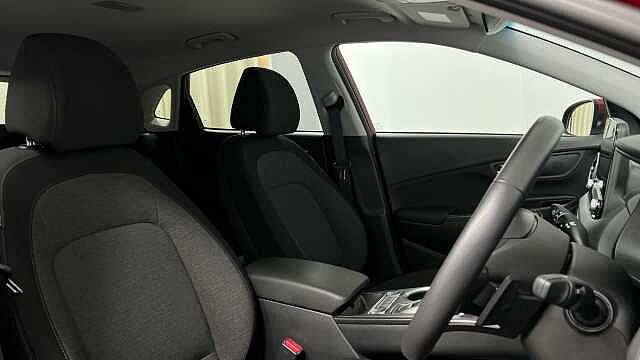 Hyundai KONA 64kWh Premium SUV 5dr Electric Auto (10.5kW Charger) (204 ps)