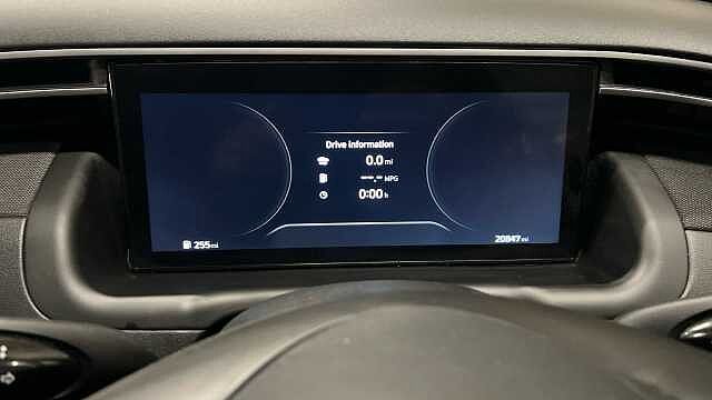 Hyundai TUCSON 1.6 T-GDi MHEV SE Connect SUV 5dr Petrol Hybrid DCT Euro 6 (s/s) (150 ps) Engine Red