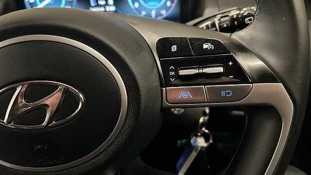 Hyundai TUCSON 1.6 T-GDi MHEV SE Connect SUV 5dr Petrol Hybrid DCT Euro 6 (s/s) (150 ps) Engine Red