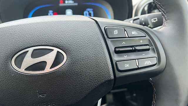 Hyundai i10 1.0 Premium Hatchback 5dr Petrol Manual Euro 6 (s/s) (67 ps)