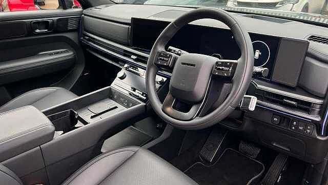 Hyundai Santa Fe 1.6 T-GDi 13.8kWh Calligraphy SUV 5dr Petrol Plug-in Hybrid Auto 4WD Euro 6 (s/s