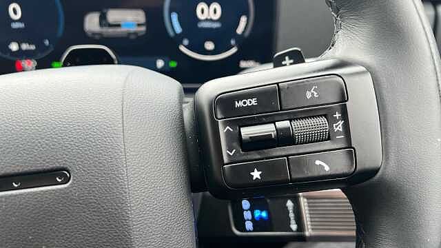 Hyundai Santa Fe 1.6 T-GDi 13.8kWh Calligraphy SUV 5dr Petrol Plug-in Hybrid Auto 4WD Euro 6 (s/s