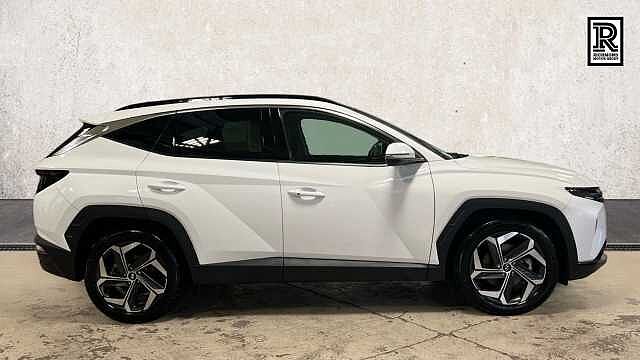 Hyundai TUCSON 1.6 h T-GDi Ultimate SUV 5dr Petrol Hybrid Auto Euro 6 (s/s) (230 ps) Atlas White