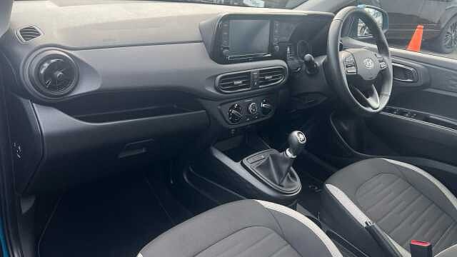 Hyundai I10 1.2 SE Connect Hatchback 5dr Petrol Manual Euro 6 (s/s) (84 ps) Blue