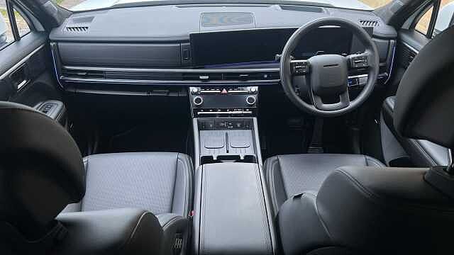 Hyundai SANTA FE 1.6 T-GDi 13.8kWh Calligraphy SUV 5dr Petrol Plug-in Hybrid Auto 4WD Euro 6 (s/s Creamy White Matte