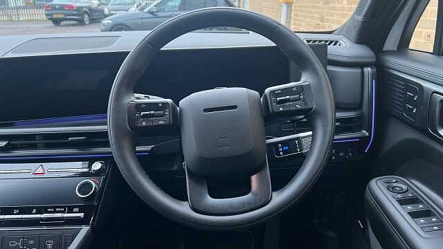 Hyundai SANTA FE 1.6 T-GDi 13.8kWh Calligraphy SUV 5dr Petrol Plug-in Hybrid Auto 4WD Euro 6 (s/s Creamy White Matte