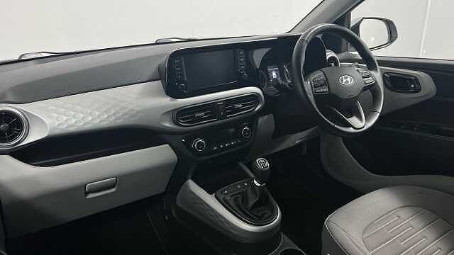 Hyundai I10 1.0 Premium Hatchback 5dr Petrol Manual Euro 6 (s/s) (67 ps) Silver