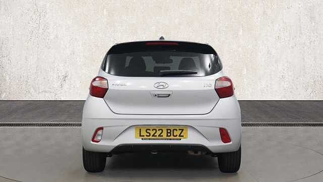 Hyundai I10 1.0 Premium Hatchback 5dr Petrol Manual Euro 6 (s/s) (67 ps) Silver