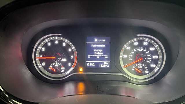 Hyundai I10 1.0 Premium Hatchback 5dr Petrol Manual Euro 6 (s/s) (67 ps) Silver