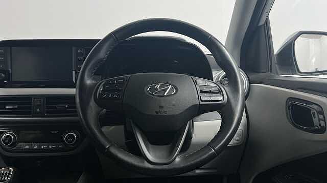 Hyundai I10 1.0 Premium Hatchback 5dr Petrol Manual Euro 6 (s/s) (67 ps) Silver