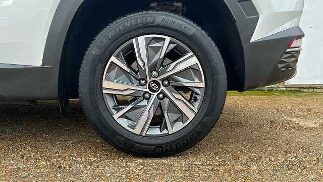 Hyundai TUCSON 1.6 h T-GDi SE Connect SUV 5dr Petrol Hybrid Auto Euro 6 (s/s) (230 ps) Atlas White