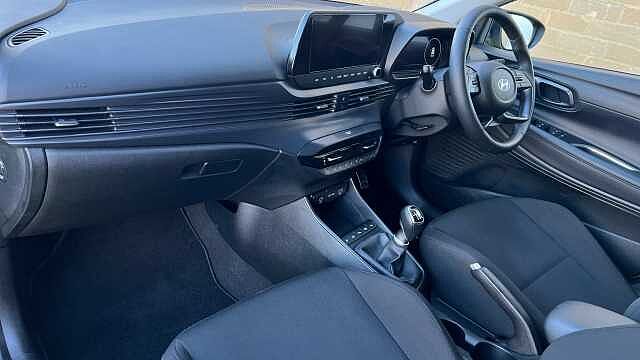 Hyundai BAYON 1.0 T-GDi Premium SUV 5dr Petrol Manual Euro 6 (s/s) (100 ps) Lucid Lime