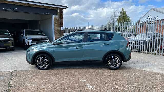 Hyundai BAYON 1.0 T-GDi MHEV SE Connect SUV 5dr Petrol Hybrid Manual Euro 6 (s/s) (100 ps) Mangrove Green