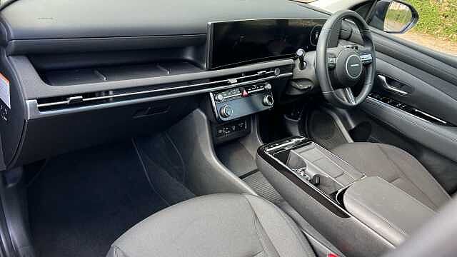 Hyundai TUCSON 1.6 T-GDi Advance SUV 5dr Petrol Hybrid Auto Euro 6 (s/s) (215 ps) Shimmering Slvr
