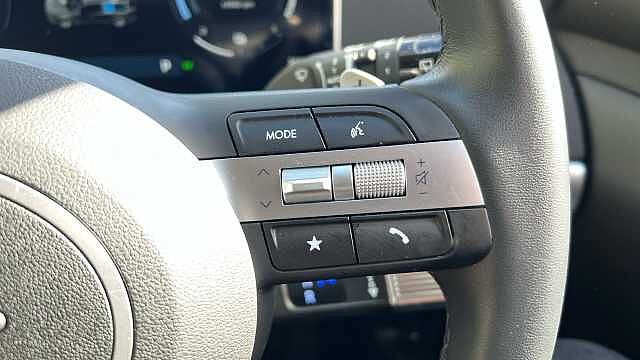 Hyundai TUCSON 1.6 T-GDi Advance SUV 5dr Petrol Hybrid Auto Euro 6 (s/s) (215 ps) Shimmering Slvr