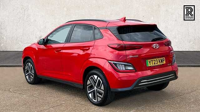 Hyundai KONA 64kWh Premium SUV 5dr Electric Auto (10.5kW Charger) (204 ps)