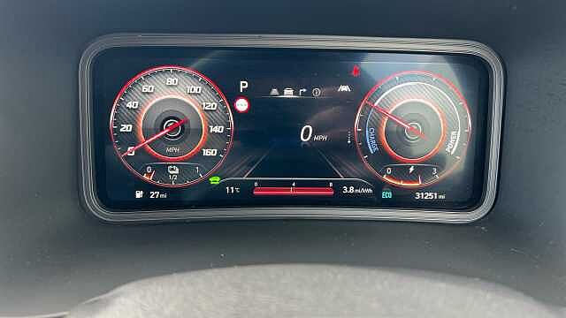 Hyundai KONA 64kWh Premium SUV 5dr Electric Auto (10.5kW Charger) (204 ps)