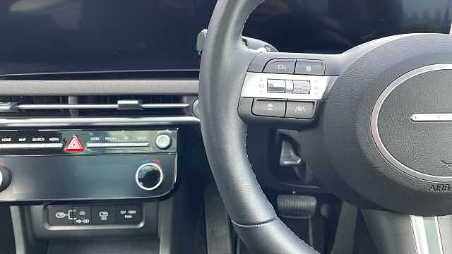 Hyundai TUCSON 1.6 T-GDi Ultimate SUV 5dr Petrol Hybrid Auto 4WD Euro 6 (s/s) (215 ps) Green