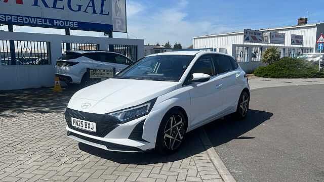 Hyundai i20 1.0 T-GDi Premium Hatchback 5dr Petrol DCT Euro 6 (s/s) (100 ps)