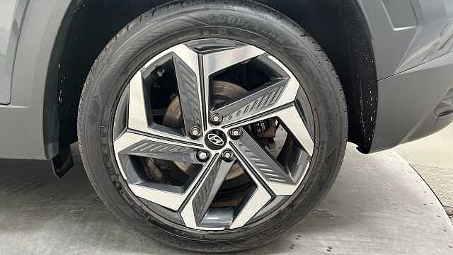 Hyundai TUCSON 1.6 h T-GDi 13.8kWh Ultimate SUV 5dr Petrol Plug-in Hybrid Auto 4WD Euro 6 (s/s)