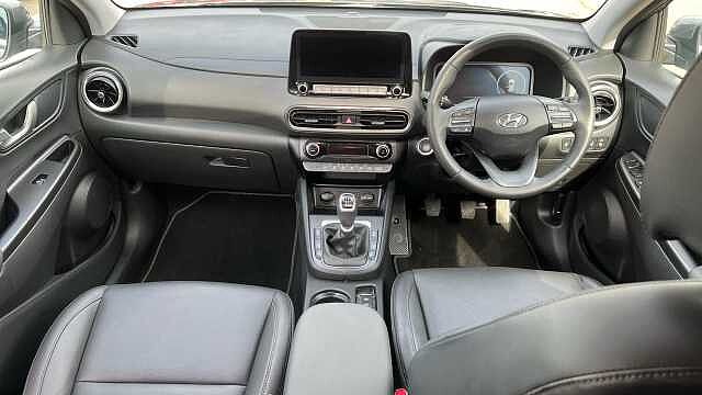 Hyundai KONA 1.0 T-GDi MHEV Ultimate SUV 5dr Petrol Hybrid Manual Euro 6 (s/s) (120 ps) Dark Knight
