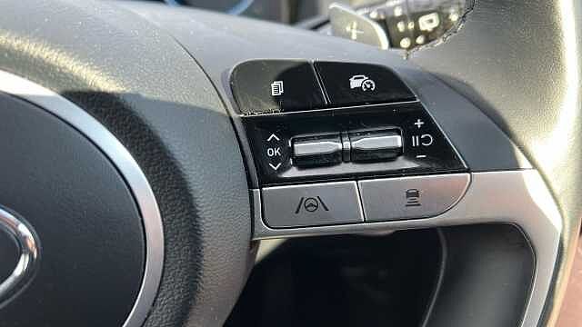 Hyundai TUCSON 1.6 h T-GDi Premium SUV 5dr Petrol Hybrid Auto Euro 6 (s/s) (230 ps)