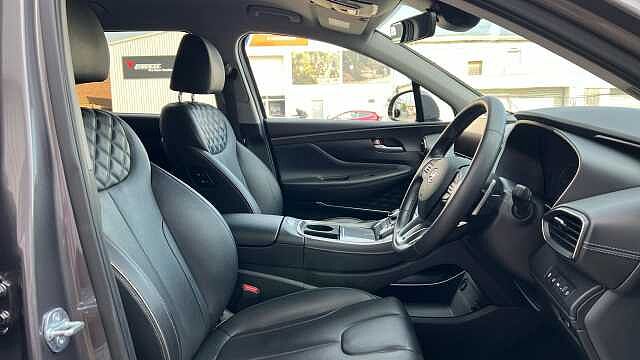 Hyundai Santa Fe 1.6 h T-GDi Premium SUV 5dr Petrol Hybrid Auto Euro 6 (s/s) (230 ps)