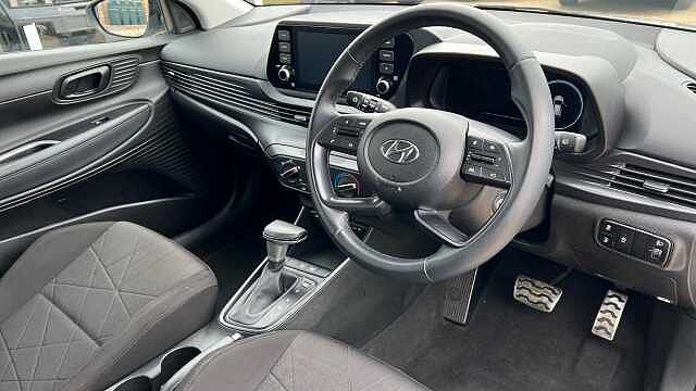 Hyundai BAYON 1.0 T-GDi MHEV SE Connect SUV 5dr Petrol Hybrid DCT Euro 6 (s/s) (100 ps)