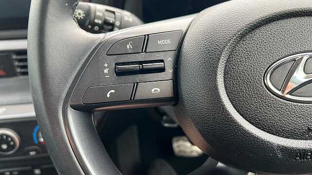 Hyundai BAYON 1.0 T-GDi MHEV SE Connect SUV 5dr Petrol Hybrid DCT Euro 6 (s/s) (100 ps)
